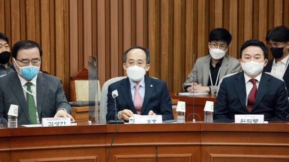 국민의힘-대통령직인수위 간 당정협의에 참석한 추경호 후보자. 추경호 블로그 캡쳐 