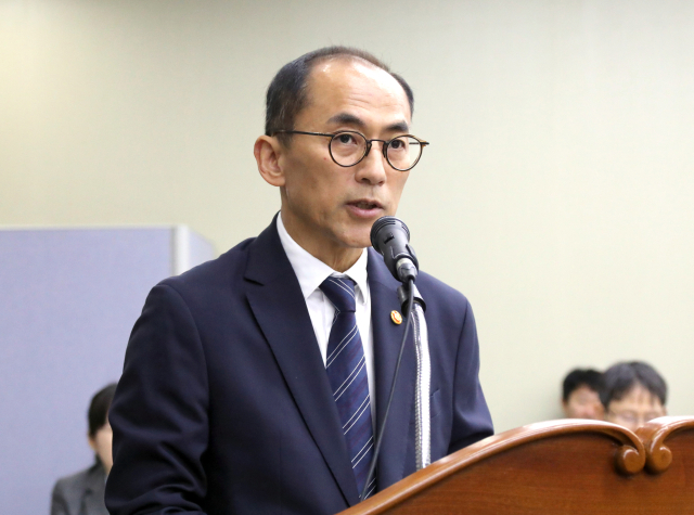 고학수 개인정보보호위원회 위원장이 8일 정부세종청사에서 열린 국회 정무위원회 국정감사에서 인사말과 업무보고를 하고 있다. [ⓒ연합뉴스]