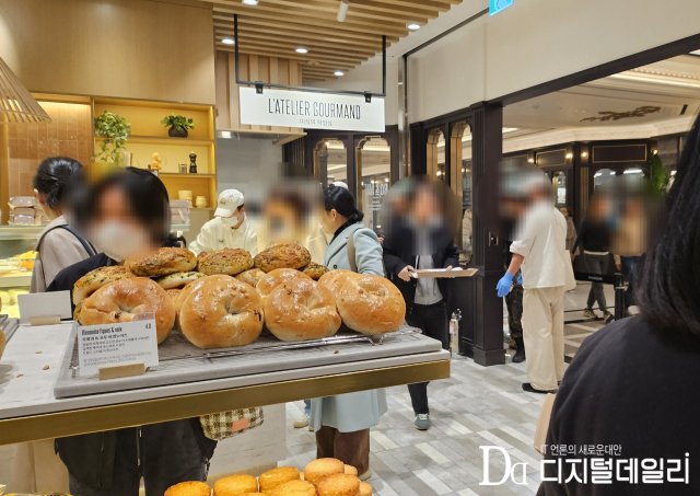 신세계백화점 강남점 지하 1층에 위치한 보앤미